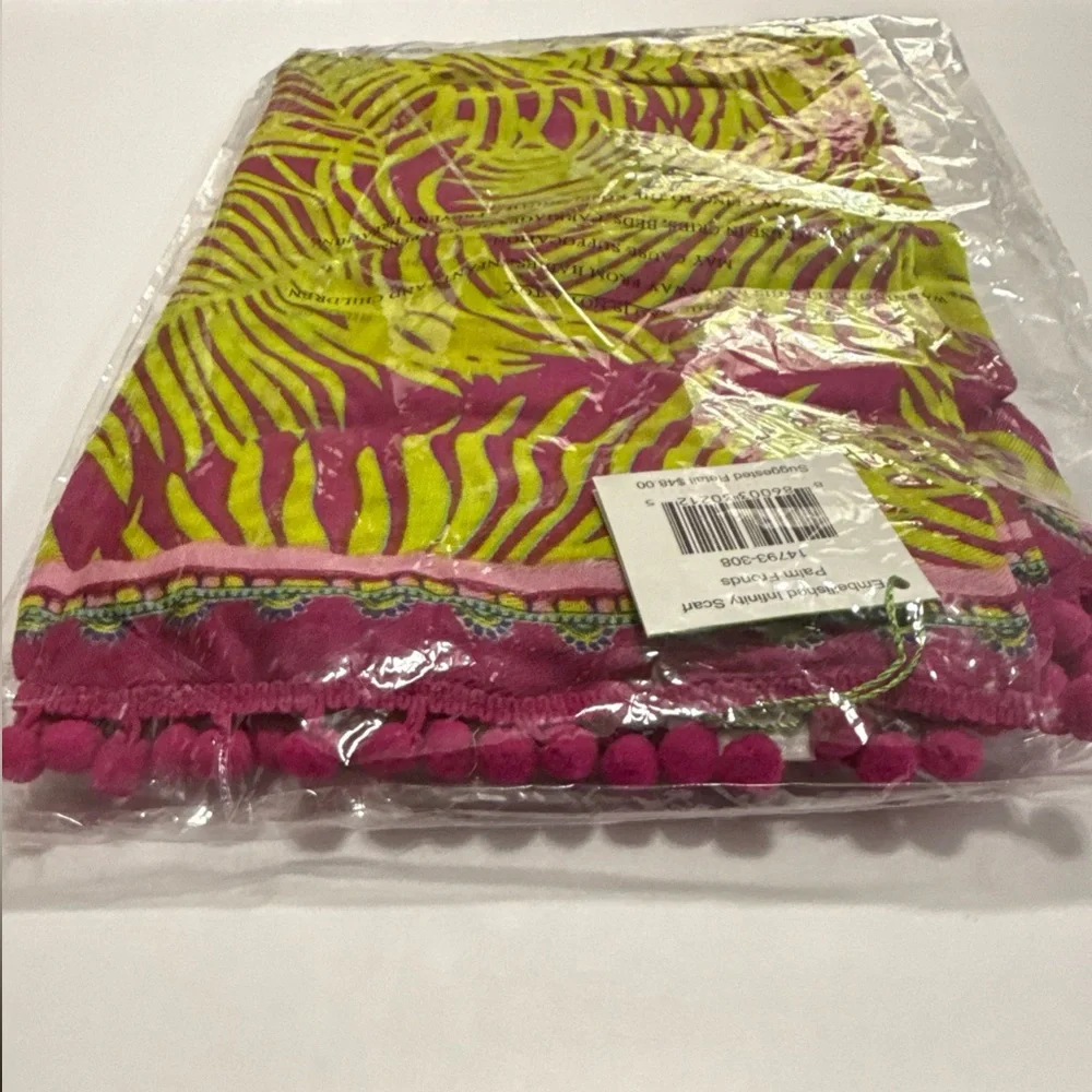 Vera Bradley Embellished Infinity Scarf Palm Fronds - NWT